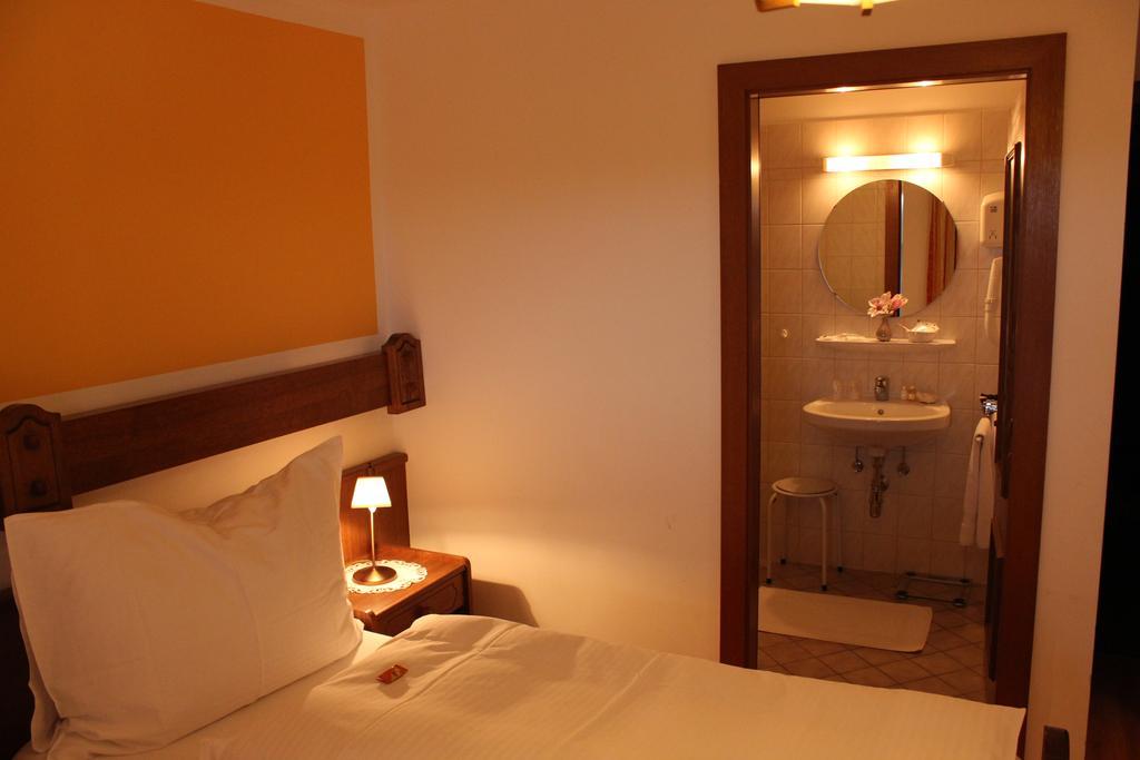 Pension Wolfgangsee Saint Wolfgang Habitación foto
