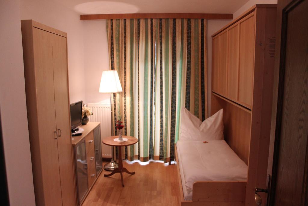 Pension Wolfgangsee Saint Wolfgang Habitación foto